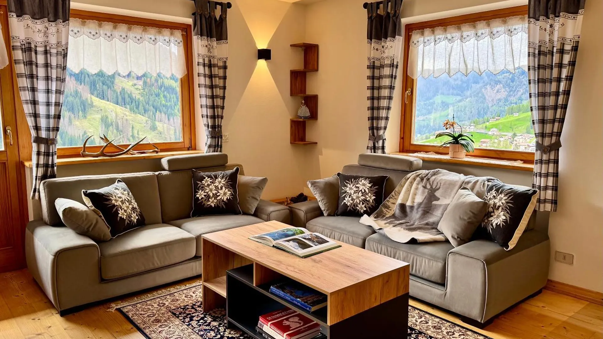 Antler Apartment Santa Fosca